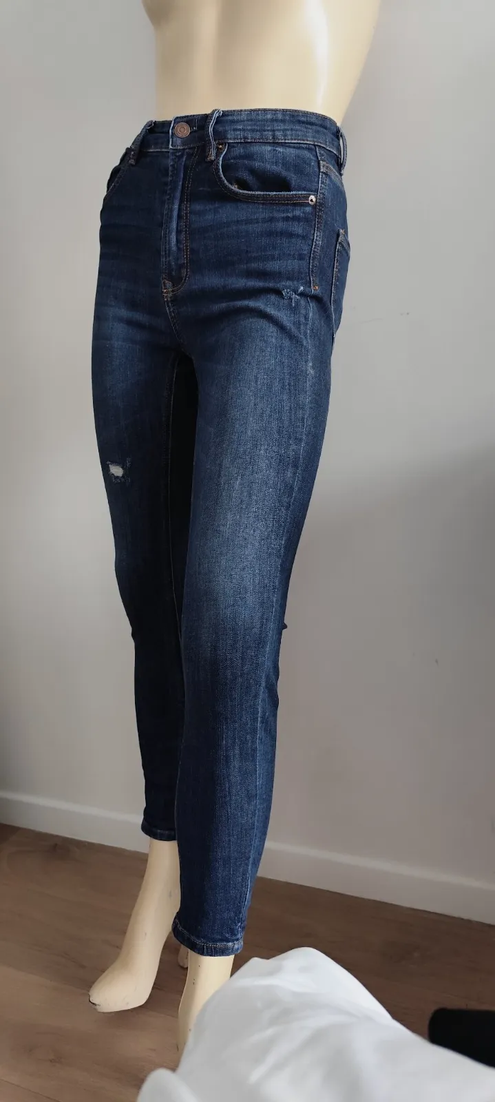 superbe pantalon jeans slim taille 36 bershka  – Bershka – taille 36 3