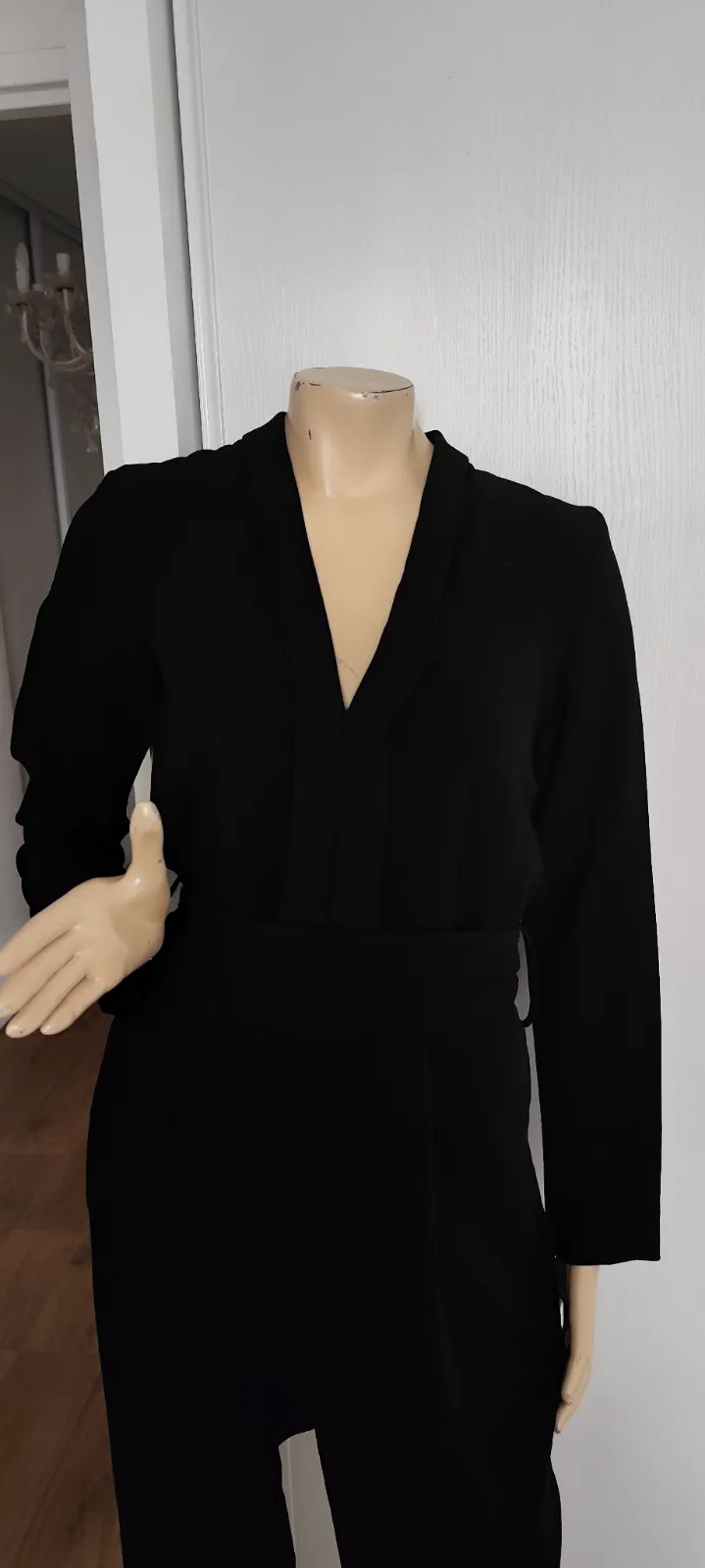 superbe combinaison tres chic noir avec ceinture mango taille 38 100 % polyester – Mango – taille M 3
