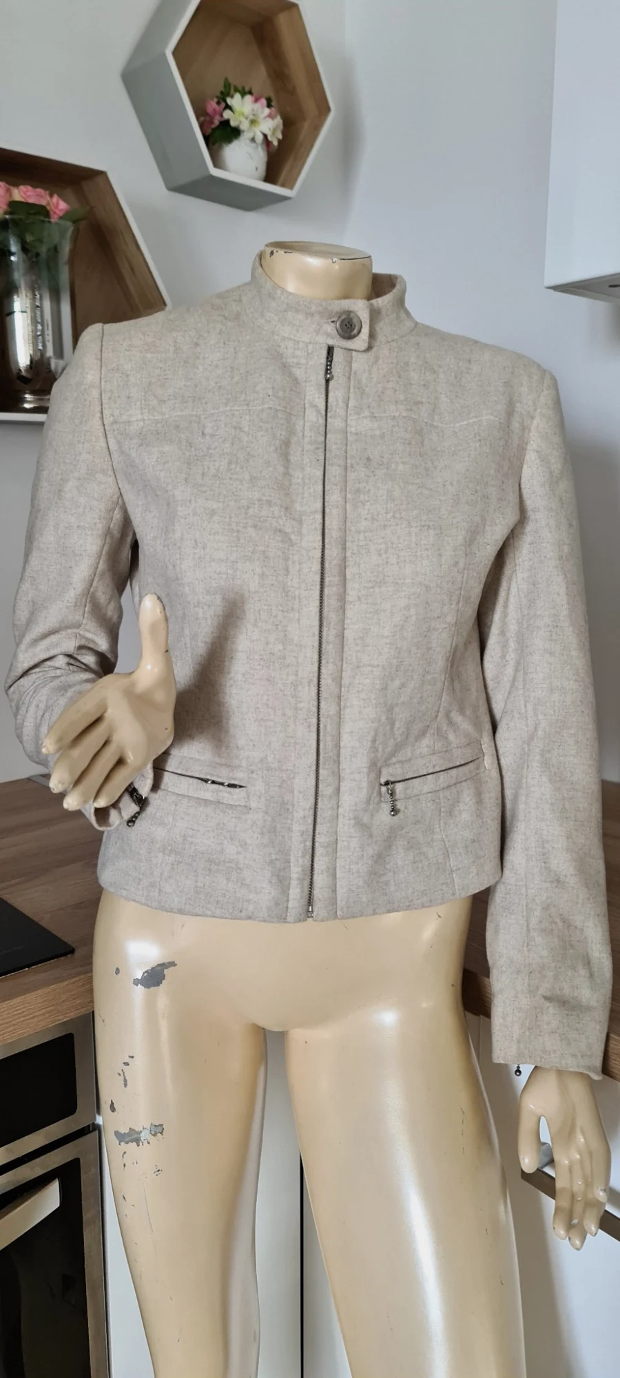 tres jolie veste blazer crme taille 38 alain manoukian 80 % laine 20 % polyamide