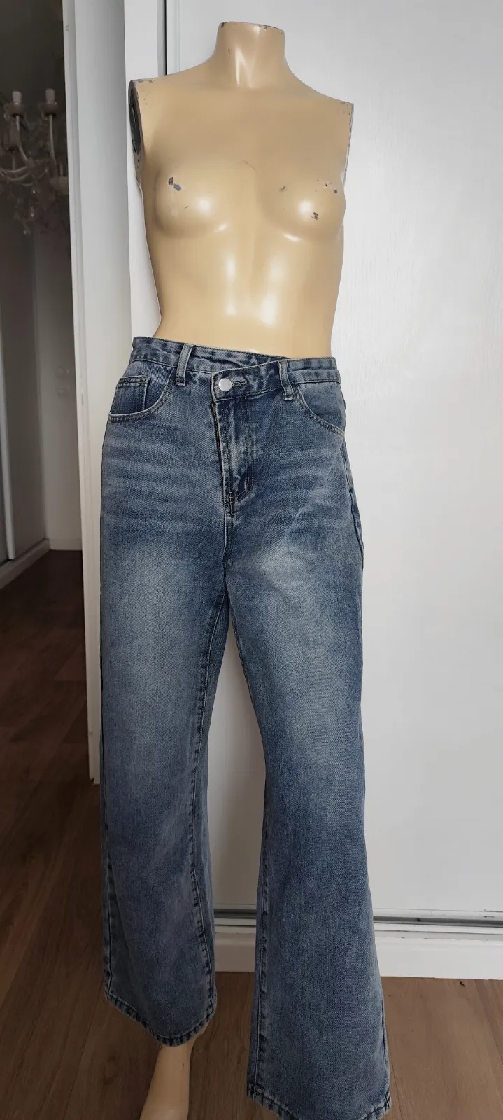 superbe pantalon en jean taille 36 86 %coton 8 % viscose 6 % polyestere (1) – independante – taille 36 2