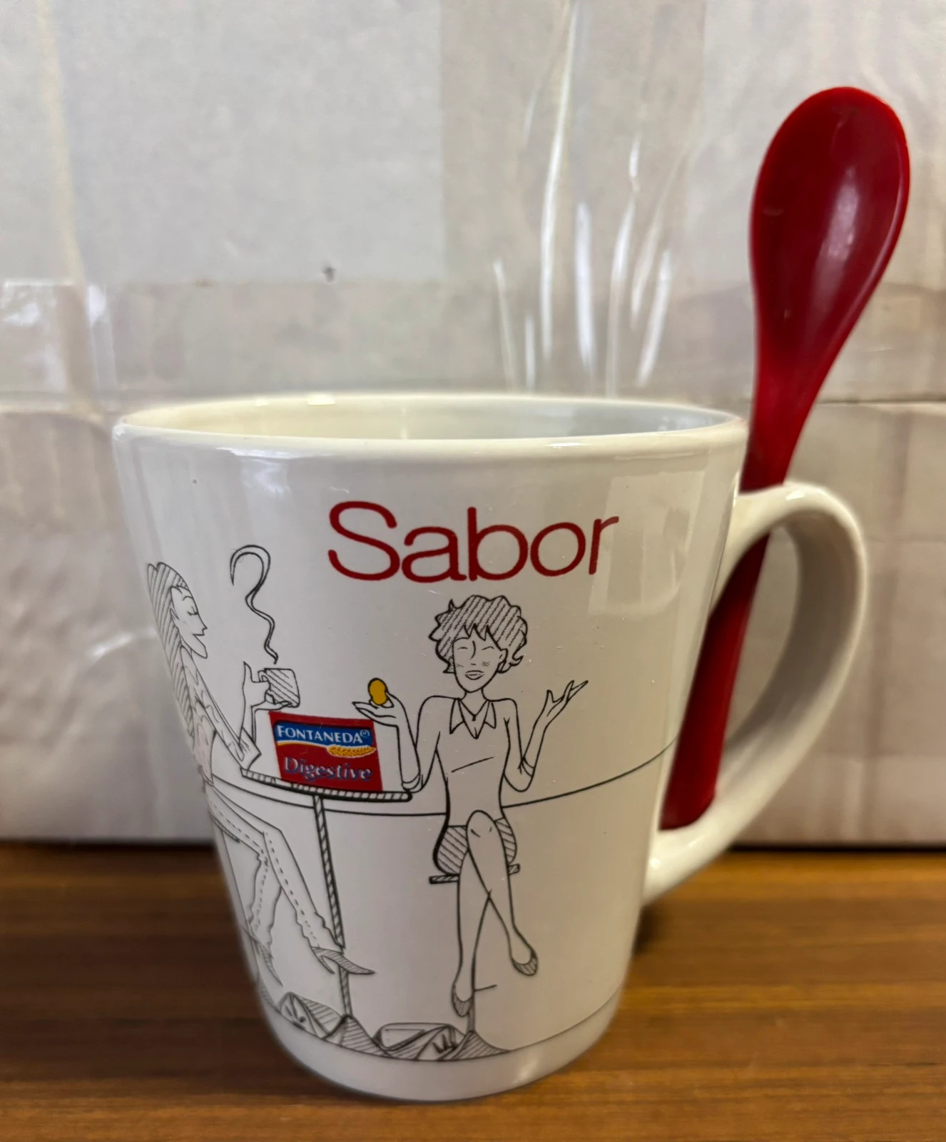 Taza Fontaneda Digestive vintage con cuchara roja – fontaneda 2