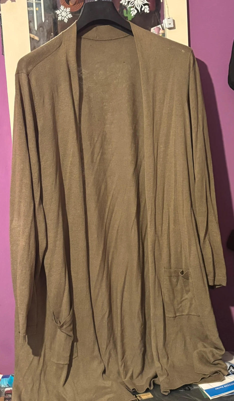 Chaqueta de punto larga oversize verde oliva / caqui con bolsillos – taille L / 40 / 12