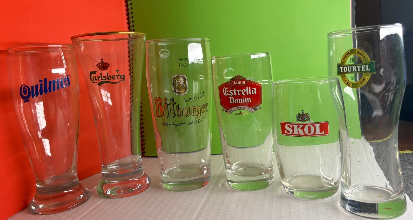 Lote 6 vasos cerveza vintage | Carlsberg, Quilmes, Bitburger, Estrella Damm – Variadas. 2