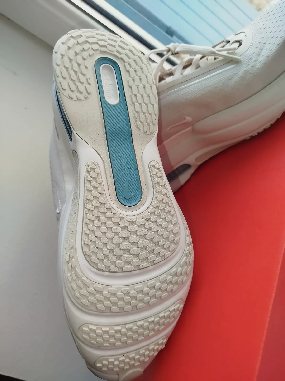 Basket Nike Zoom upturn taille 38.5neuf – Nike – taille EU 38 2