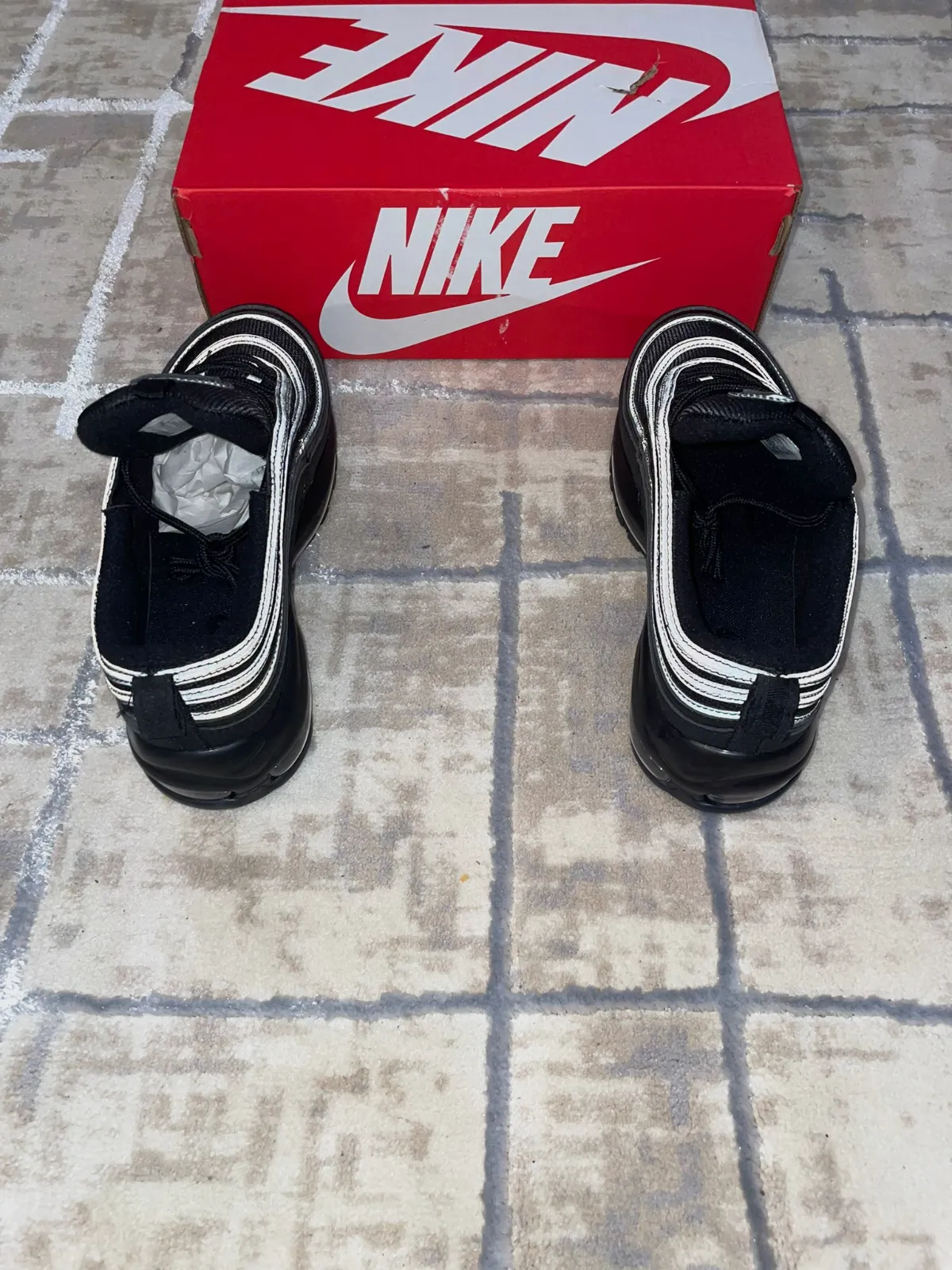 Zapatillas reflectores  – Nike – taille EU 41 5
