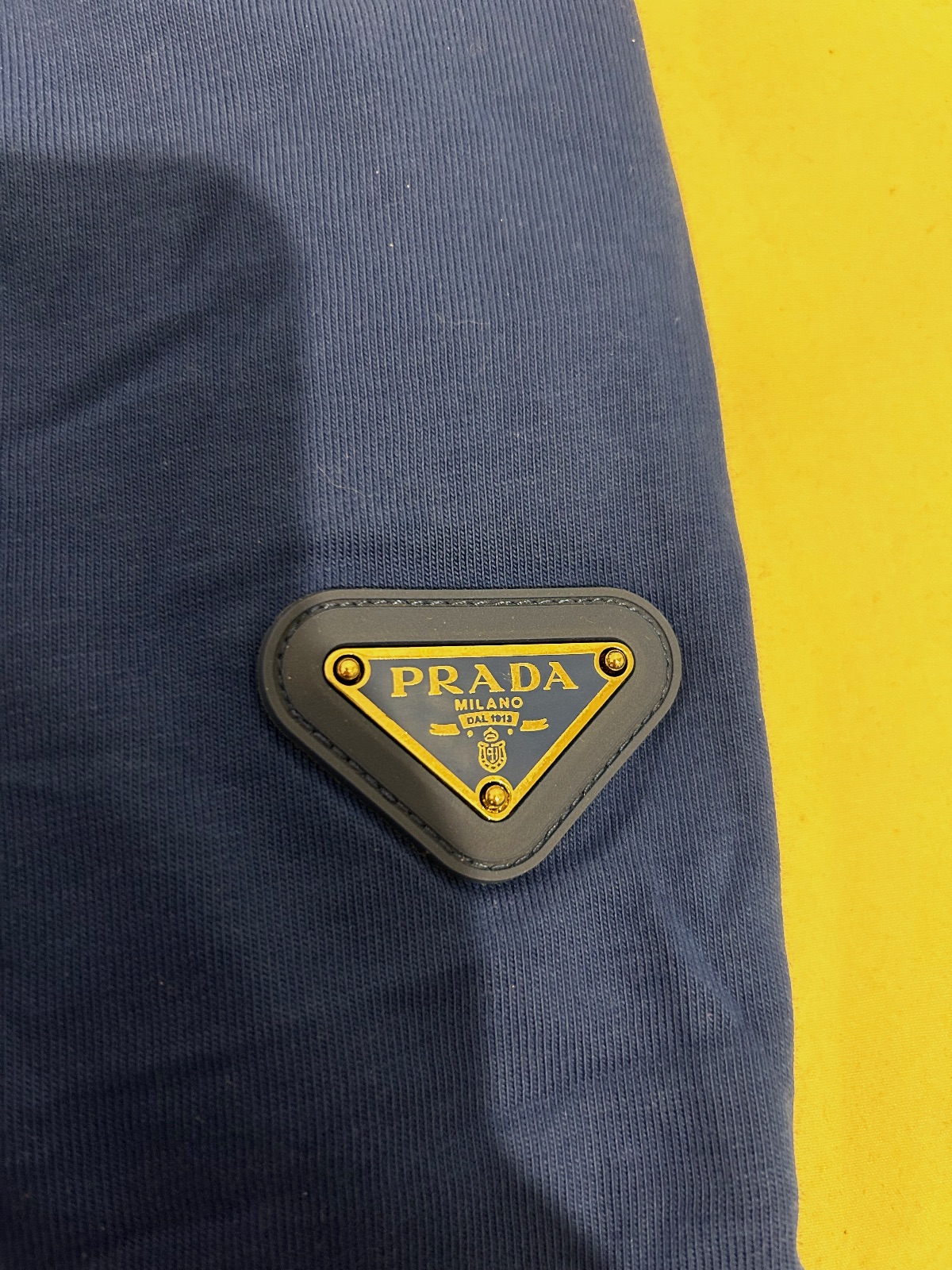 Tee-shirt Prada bleu – Prada – taille M 3
