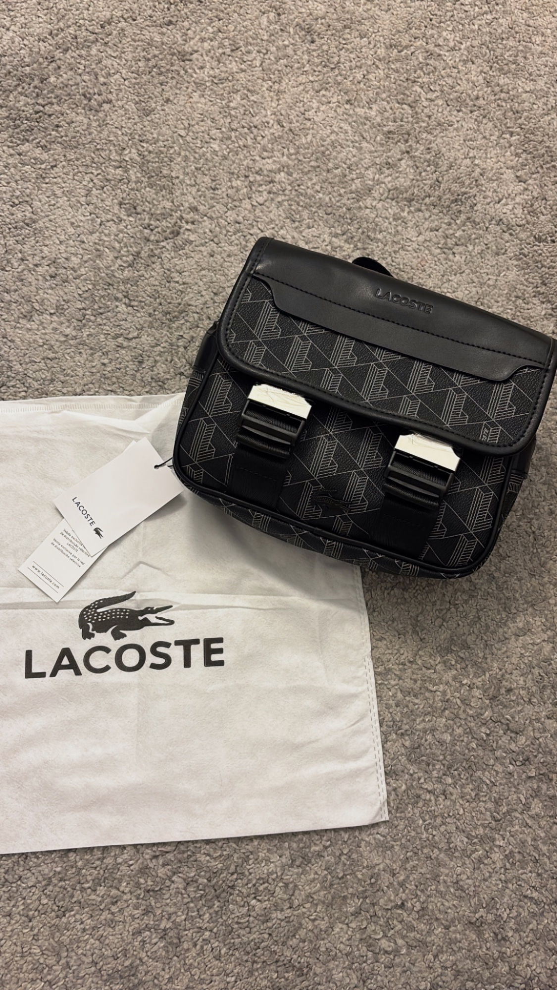 Sacoche Lacoste