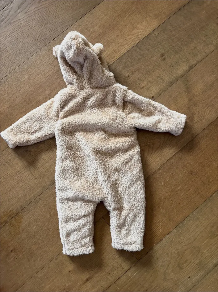 Combinaison peluche bébé 62-68 – Kiabi – beige – taille 62-68 4