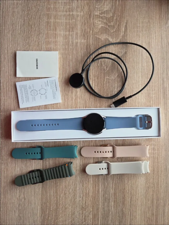 Montre connectée Samsung Galaxy Watch5 – Samsung – bleu 2