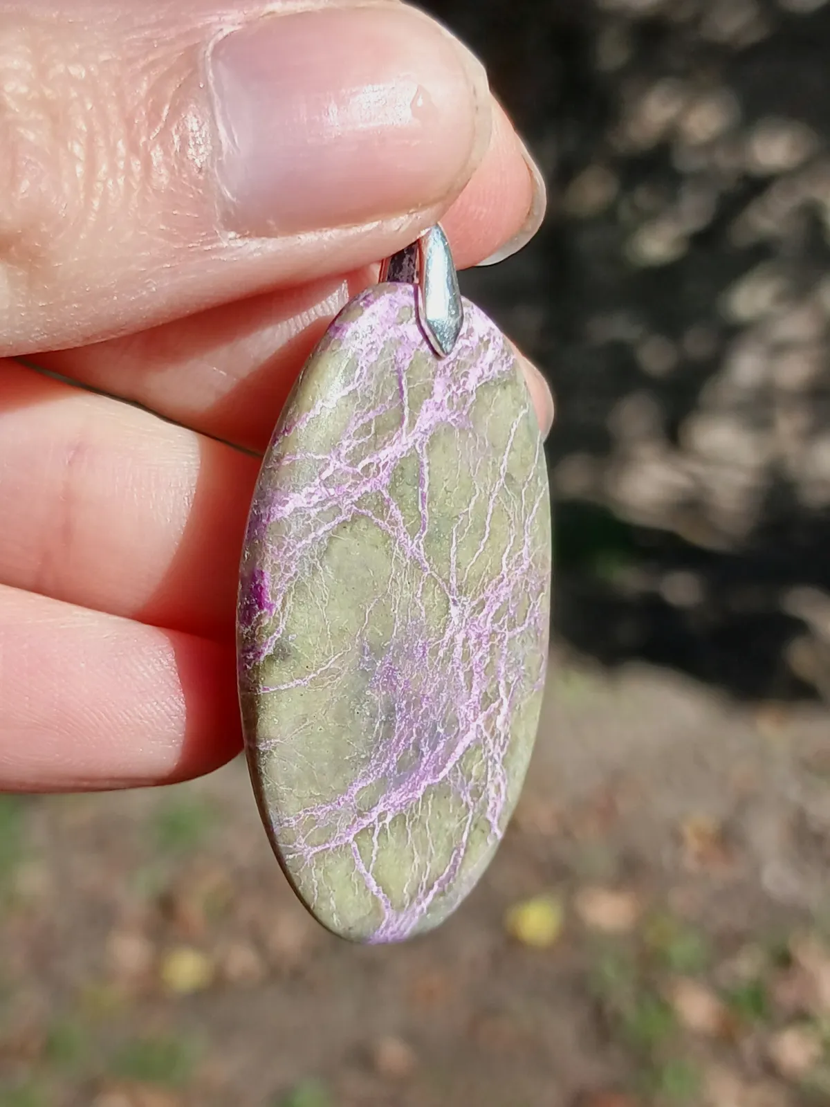Pendentif Pierre Naturelle : Stichtite sur Serpentine – sans marque – taille Taille unique 2