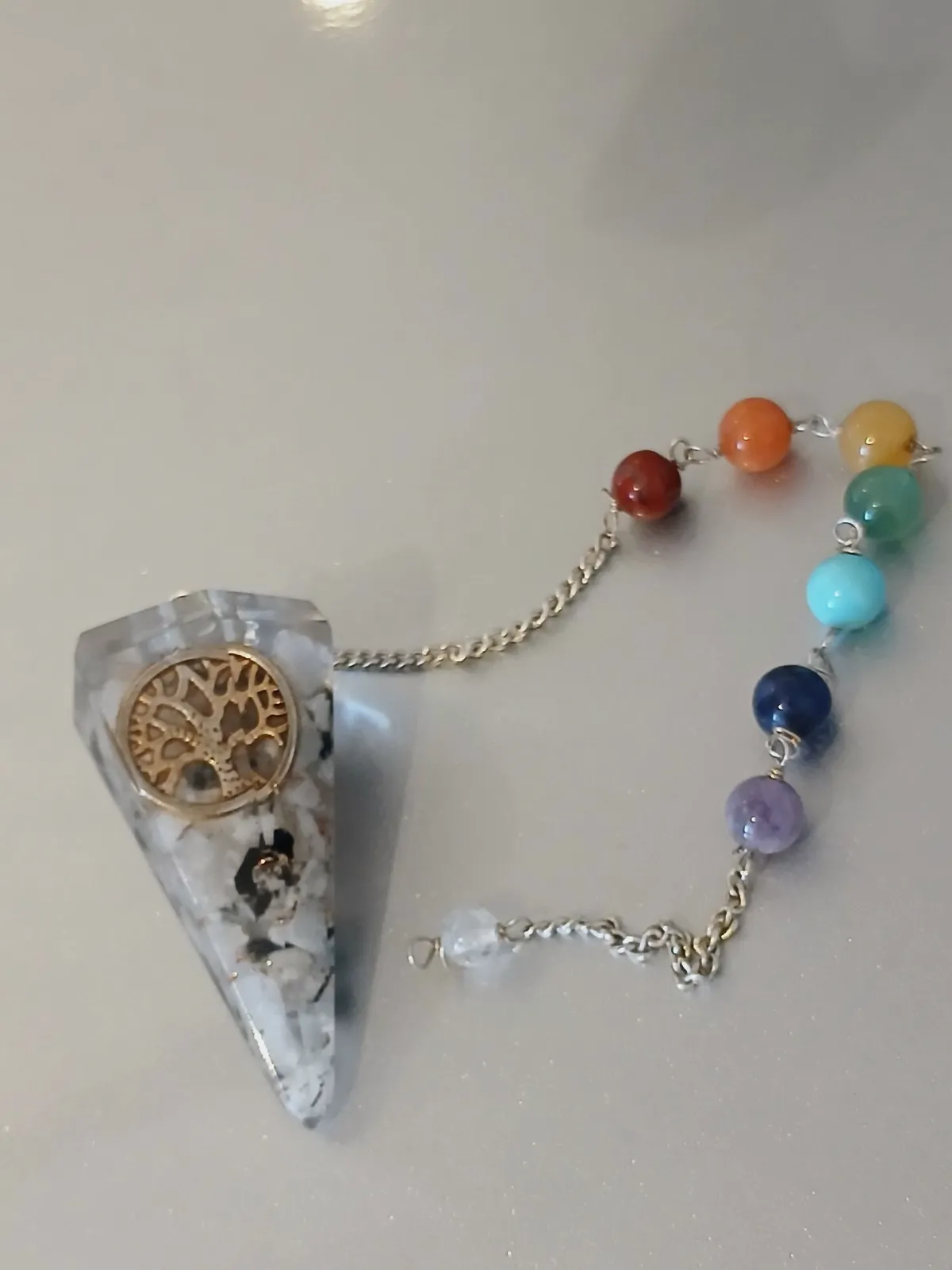 Pendule Conique Arbre de Vie en Résine & Éclats de Pierres Naturelles 