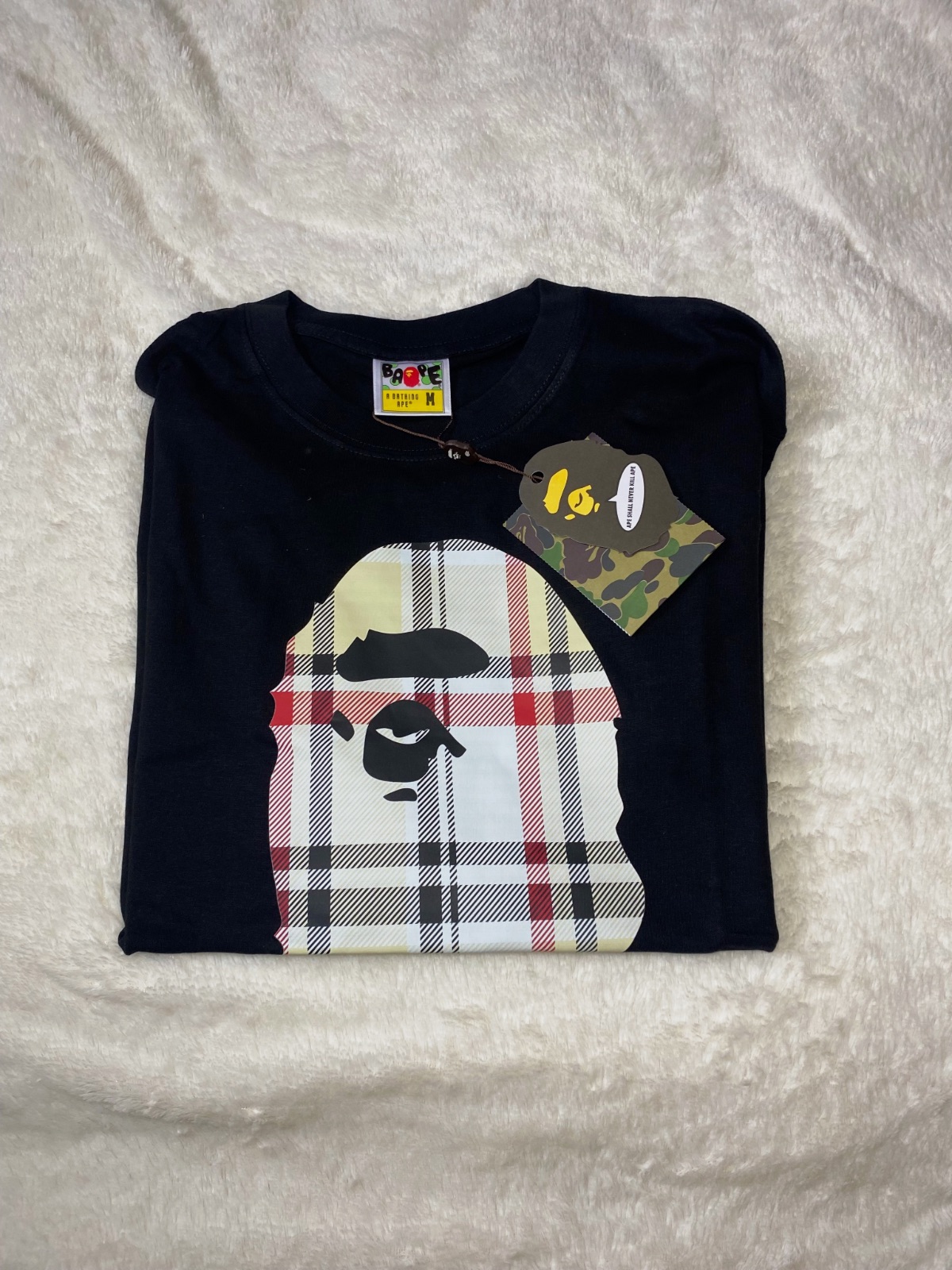 T-shirt noir A Bathing Ape motif Burberry Taille M – A Bathing Ape – taille M 2