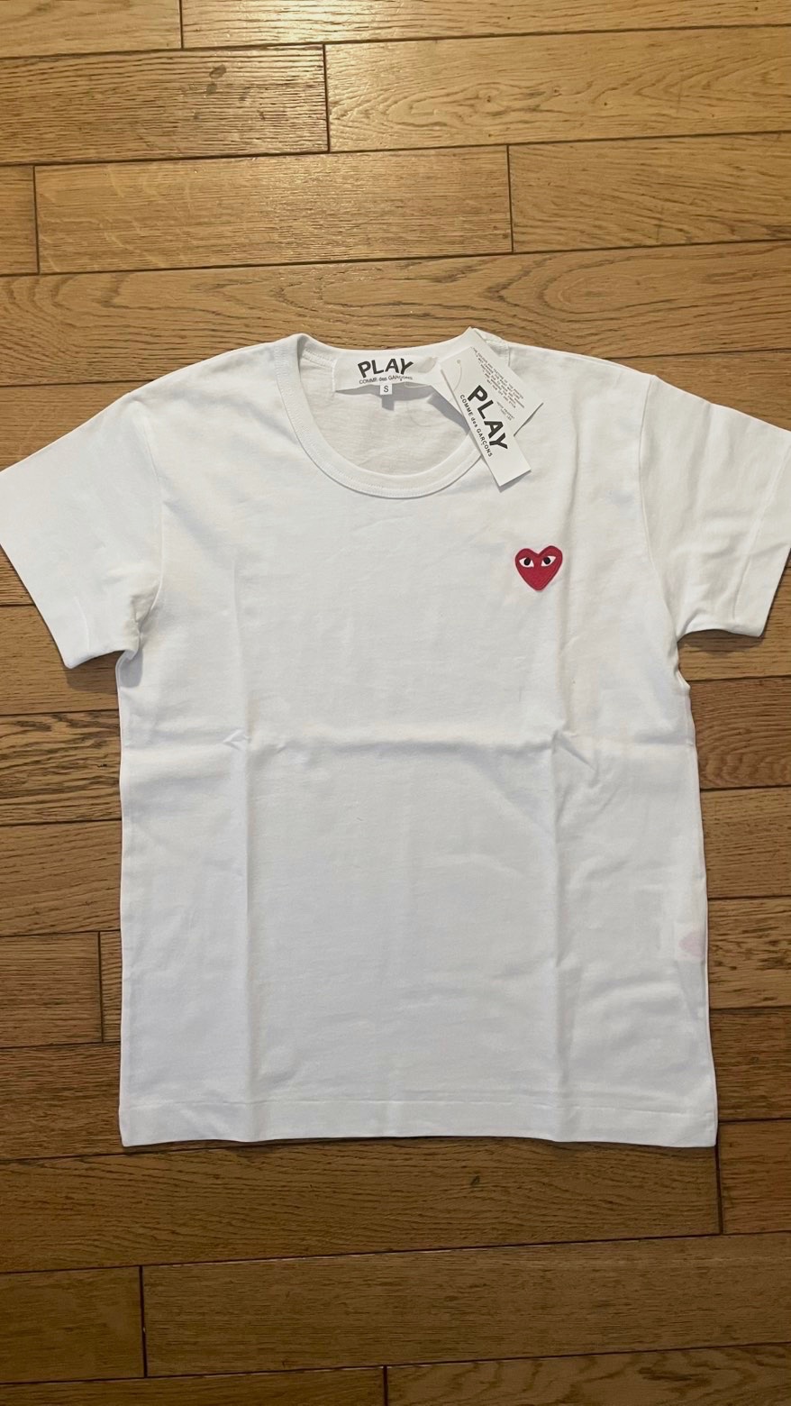 T-shirt Blanc Cœur Rouge Brodé  – Comme des Garçons – taille S 2