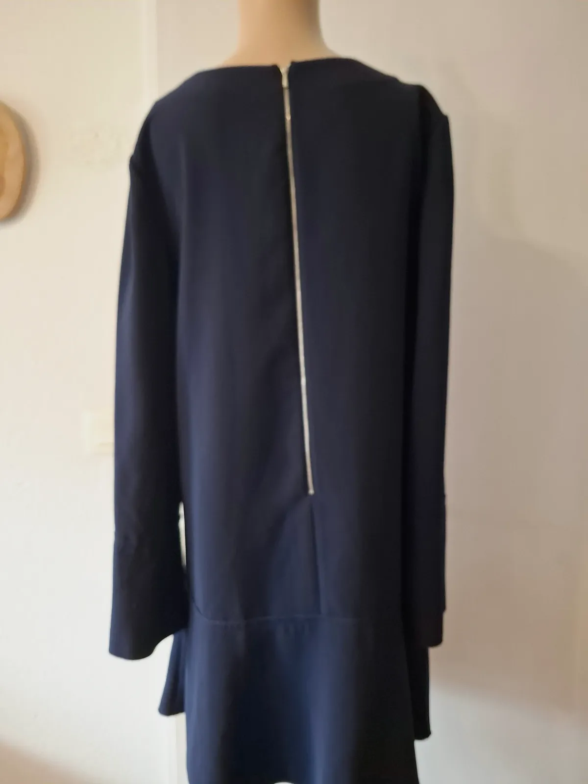 Robe bleu marine manche longue mango taille 36 en tres bon etat – Mango – taille S 2