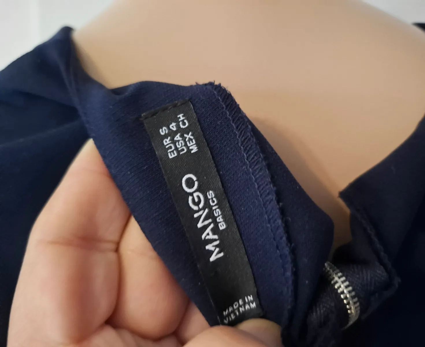 Robe bleu marine manche longue mango taille 36 en tres bon etat – Mango – taille S 5