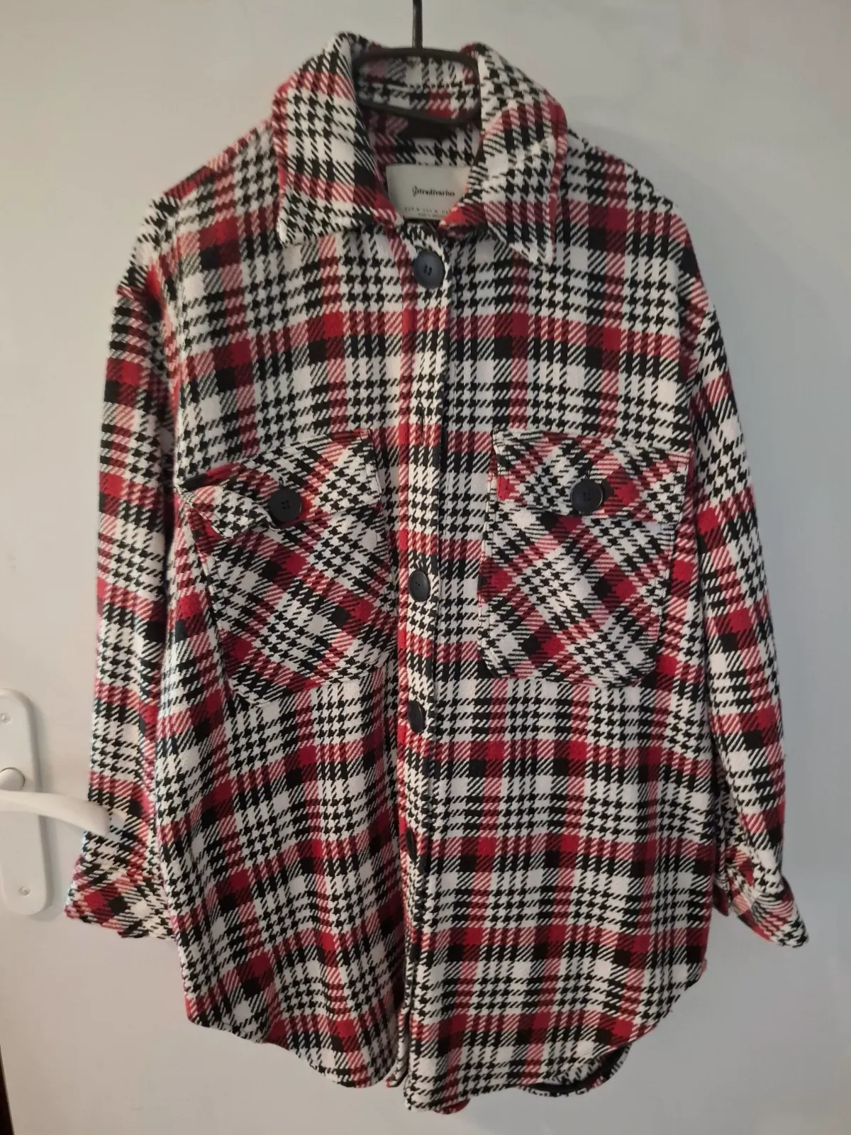 veste chemise stradivarius carreaux bordeaux noir taille 38 en très bon état – Stradivarius – taille M 2