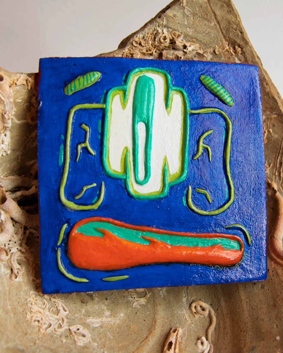 Placa Cerámica Artesanal Pintada a Mano Azul Decoración Coquette Aesthetic Boho – Art
