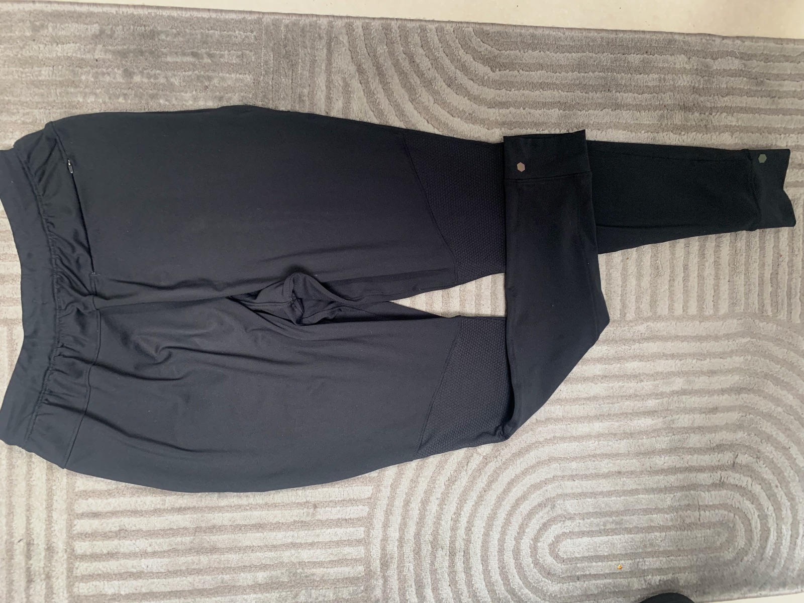 Pantalon Under Armour Rush Fitted Pant noir – Under Armour – taille M 5