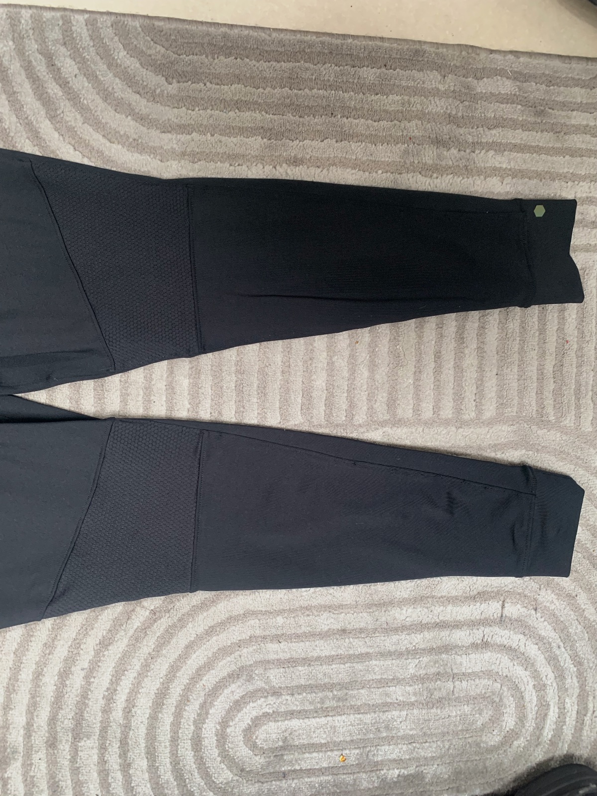 Pantalon Under Armour Rush Fitted Pant noir – Under Armour – taille M 6