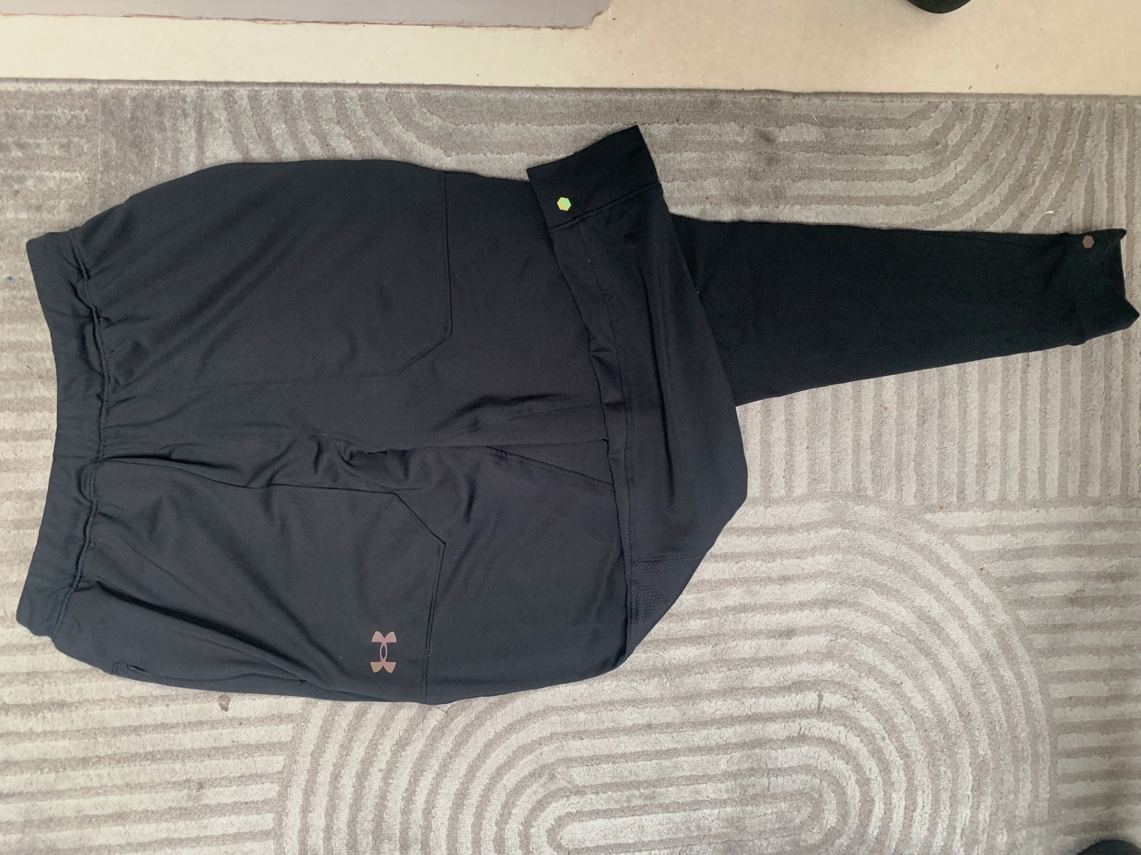Pantalon Under Armour Rush Fitted Pant noir – Under Armour – taille M 2