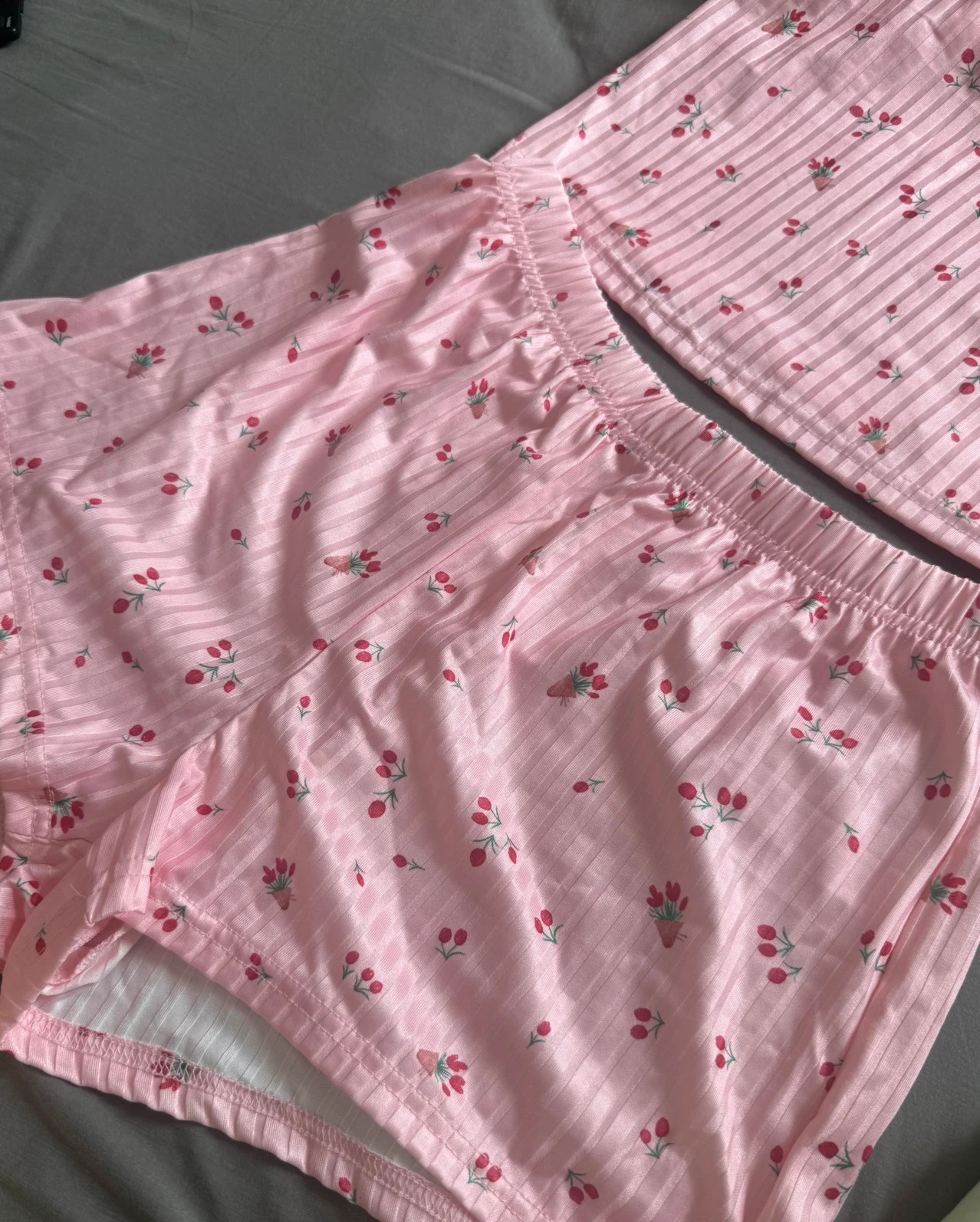 Ensemble pyjama côtelé rose fleuri – Shein – taille M / 38 / 10 4