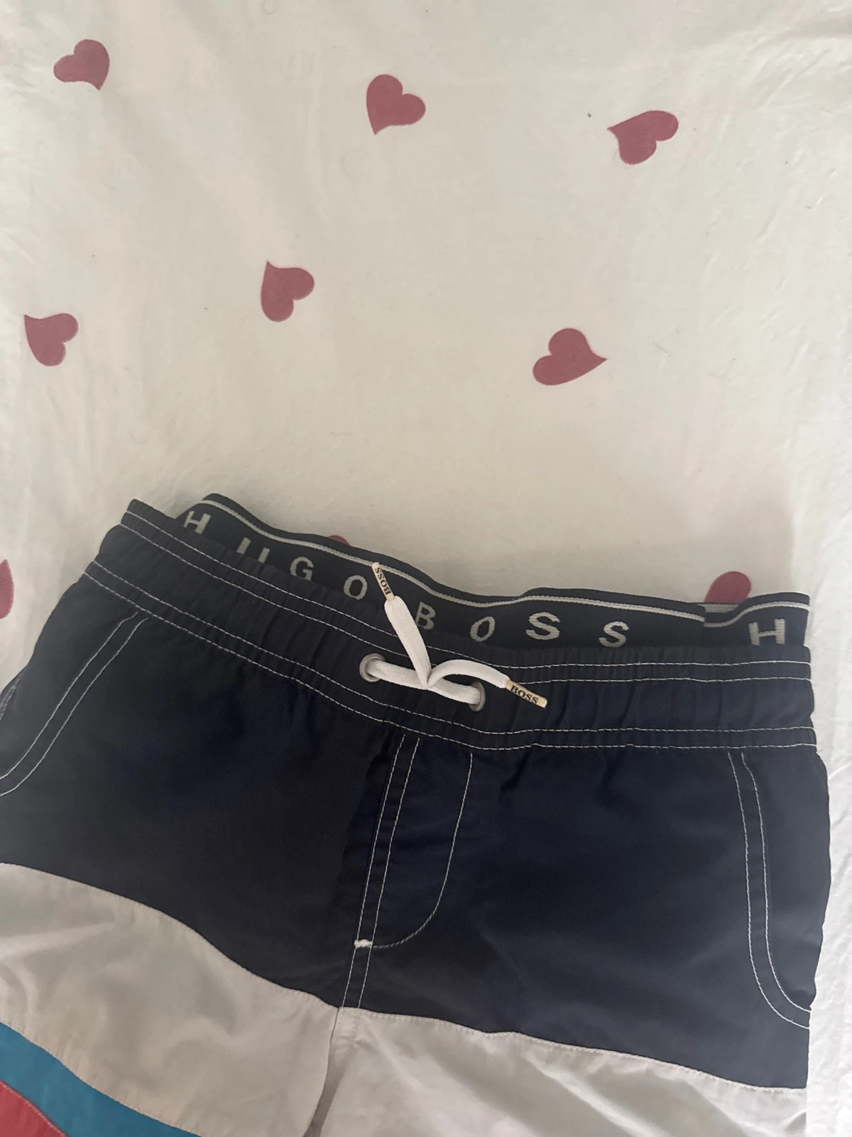 Short de bain – Hugo Boss – taille 10 ans / 140 cm 2