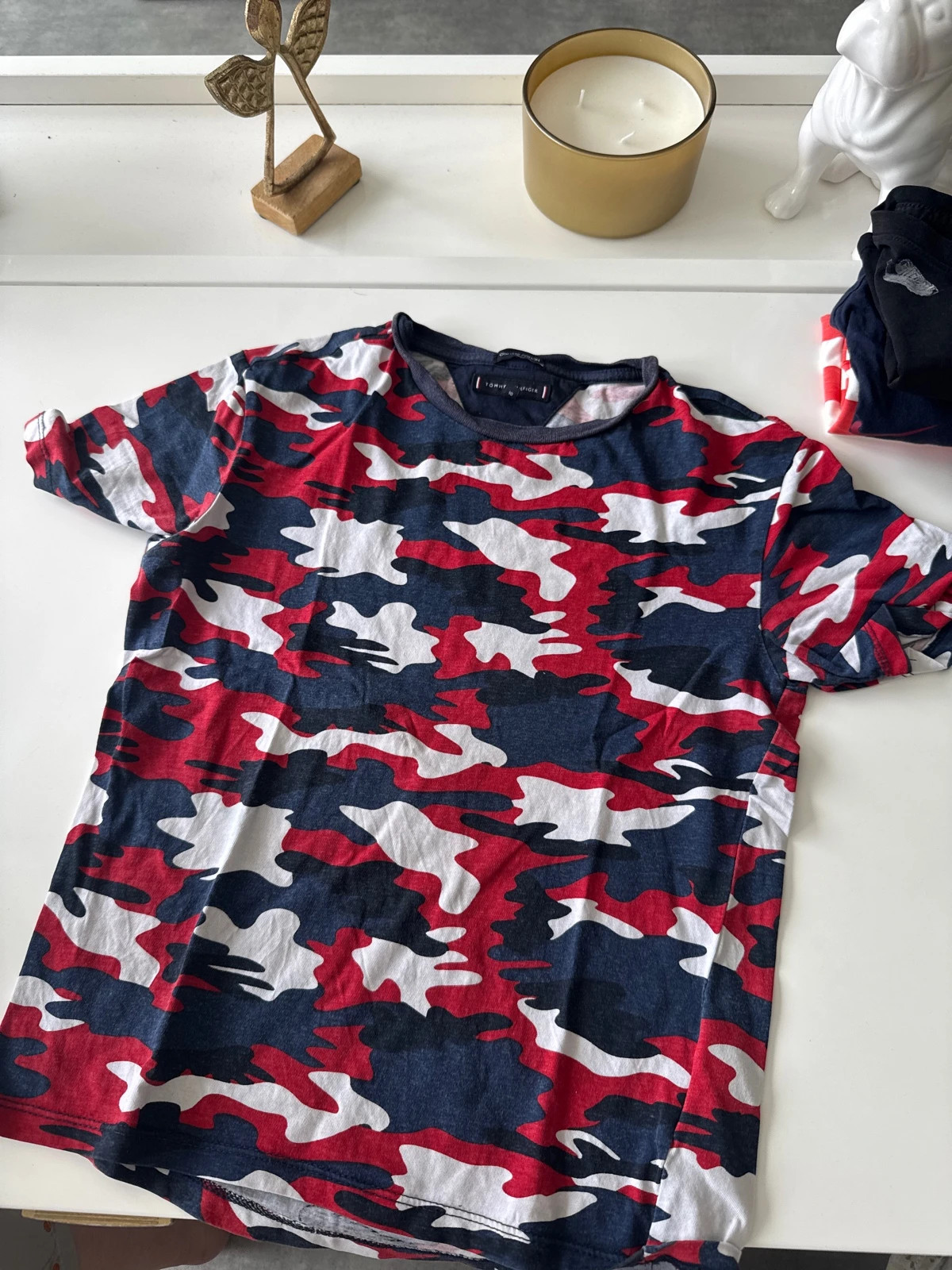 Tee shirt