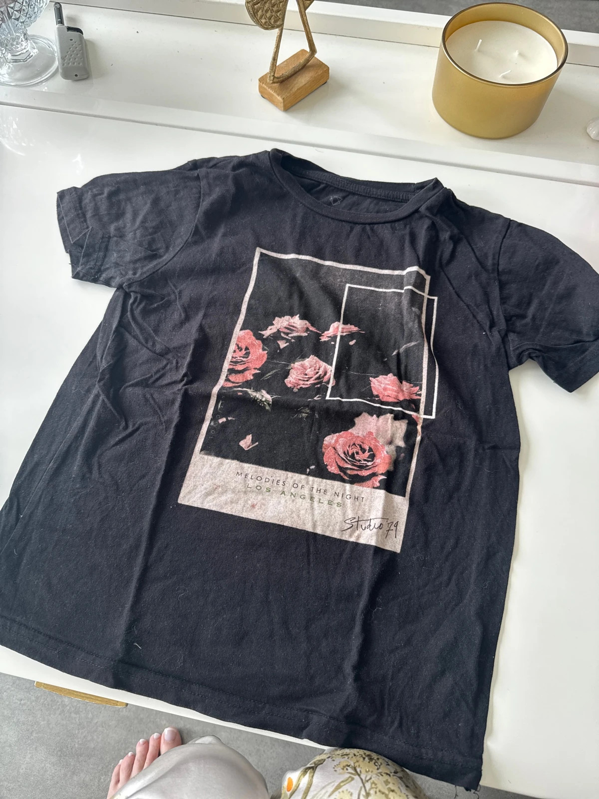 TEE shirt