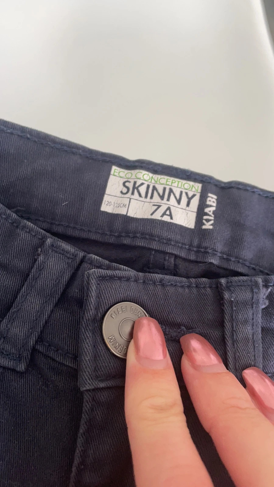 Jean Skinny – Kiabi – taille 7 ans / 122 cm 3