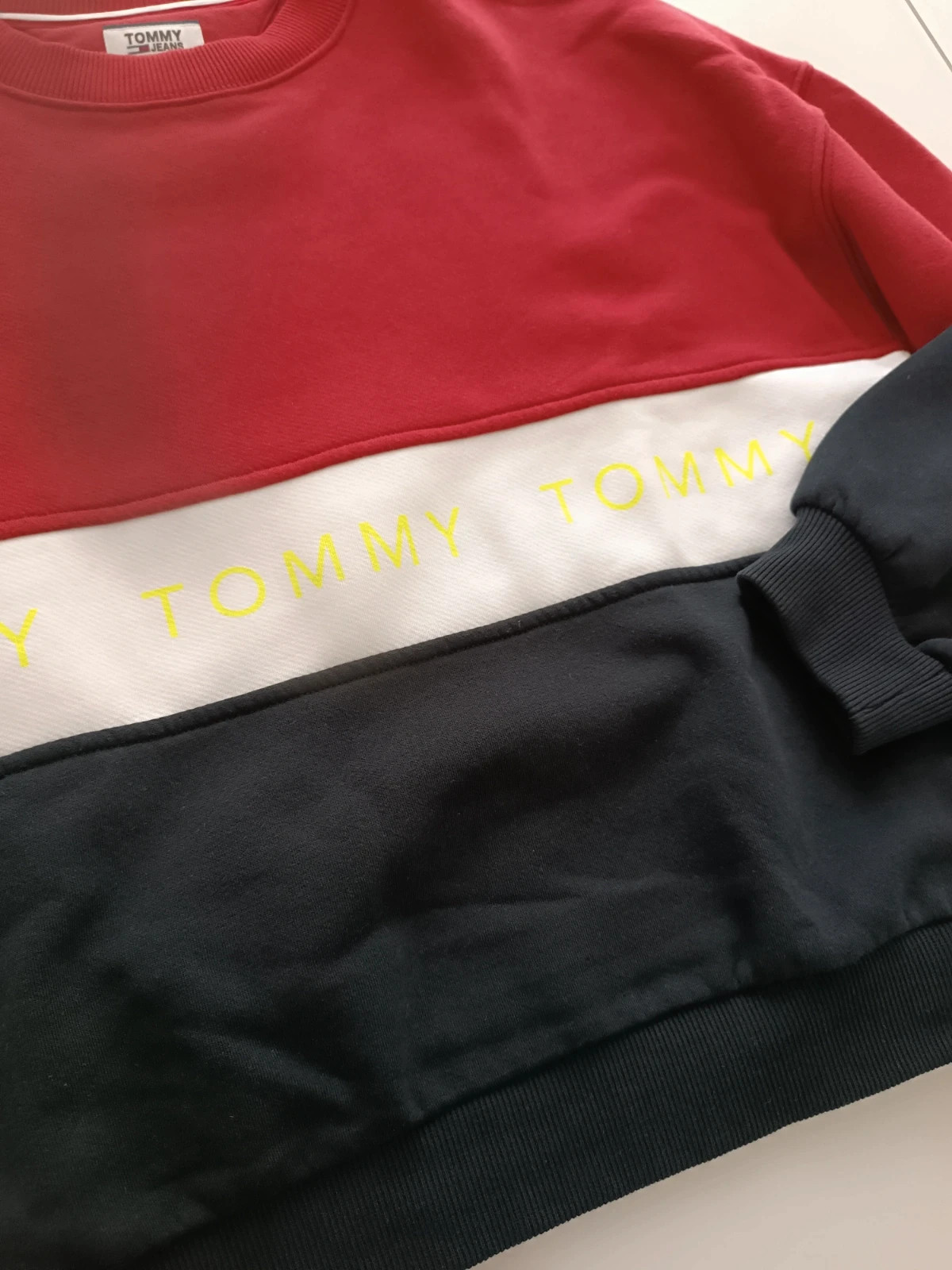Sweat tommy Jeans femme taille S – Tommy Jeans – taille S / 36 / 8 2