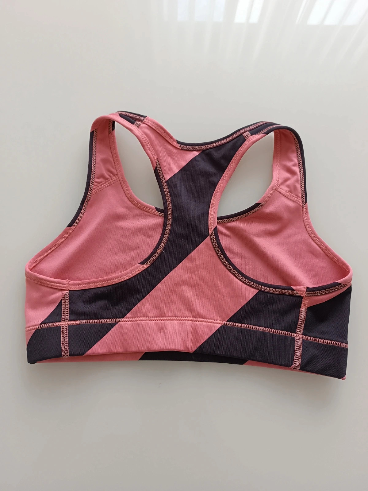 Brassière de sport Nike dri fit taille S – Nike – taille S 5