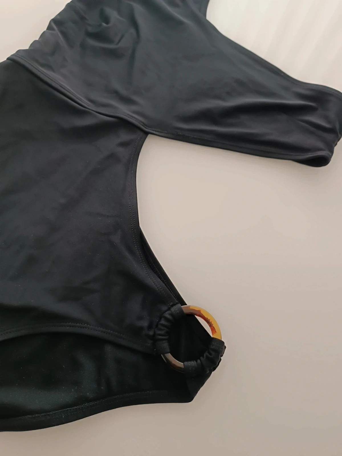 Maillot de bain asymétrique taille 38 – Gémo – taille M / 38 / 10 3
