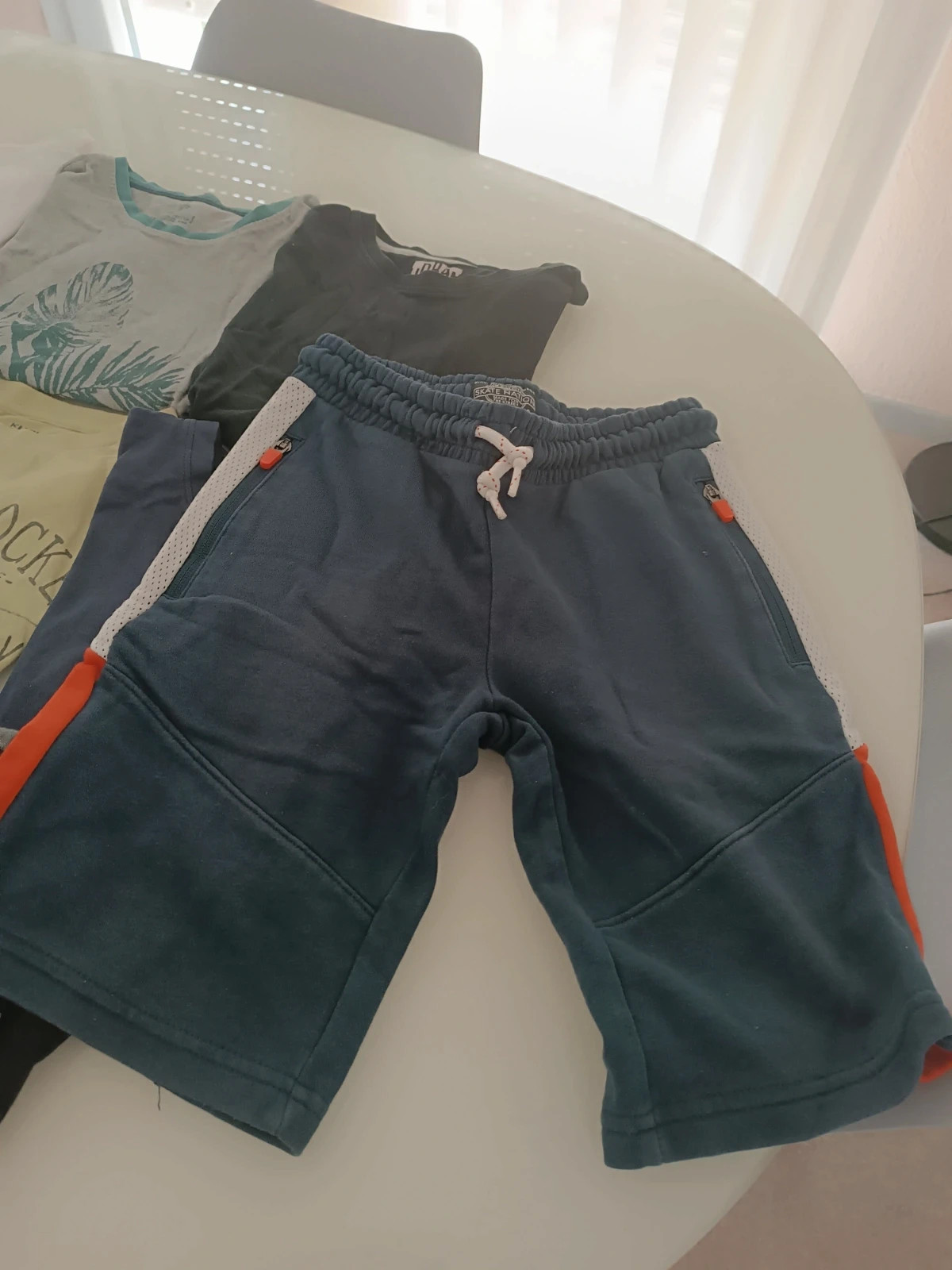Lots vêtements garçon 8/10 ans – Chevignon – taille 8 ans / 128 cm 4