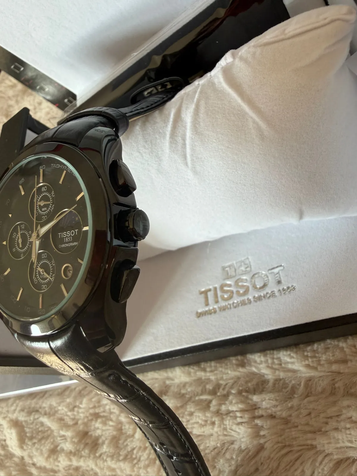 Montre Tissot chronographe noire 7