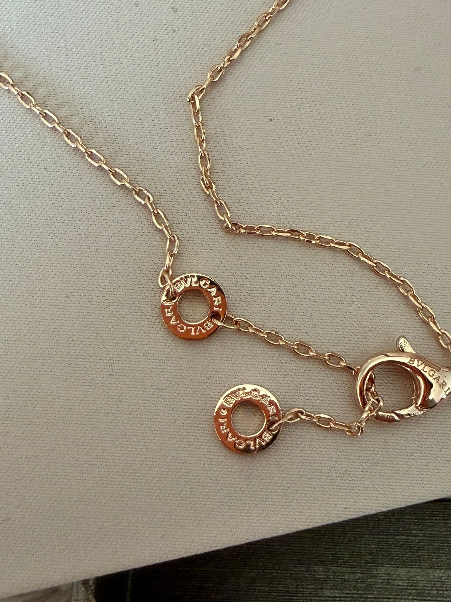 Collier Bvlgari or rose pendentif 6
