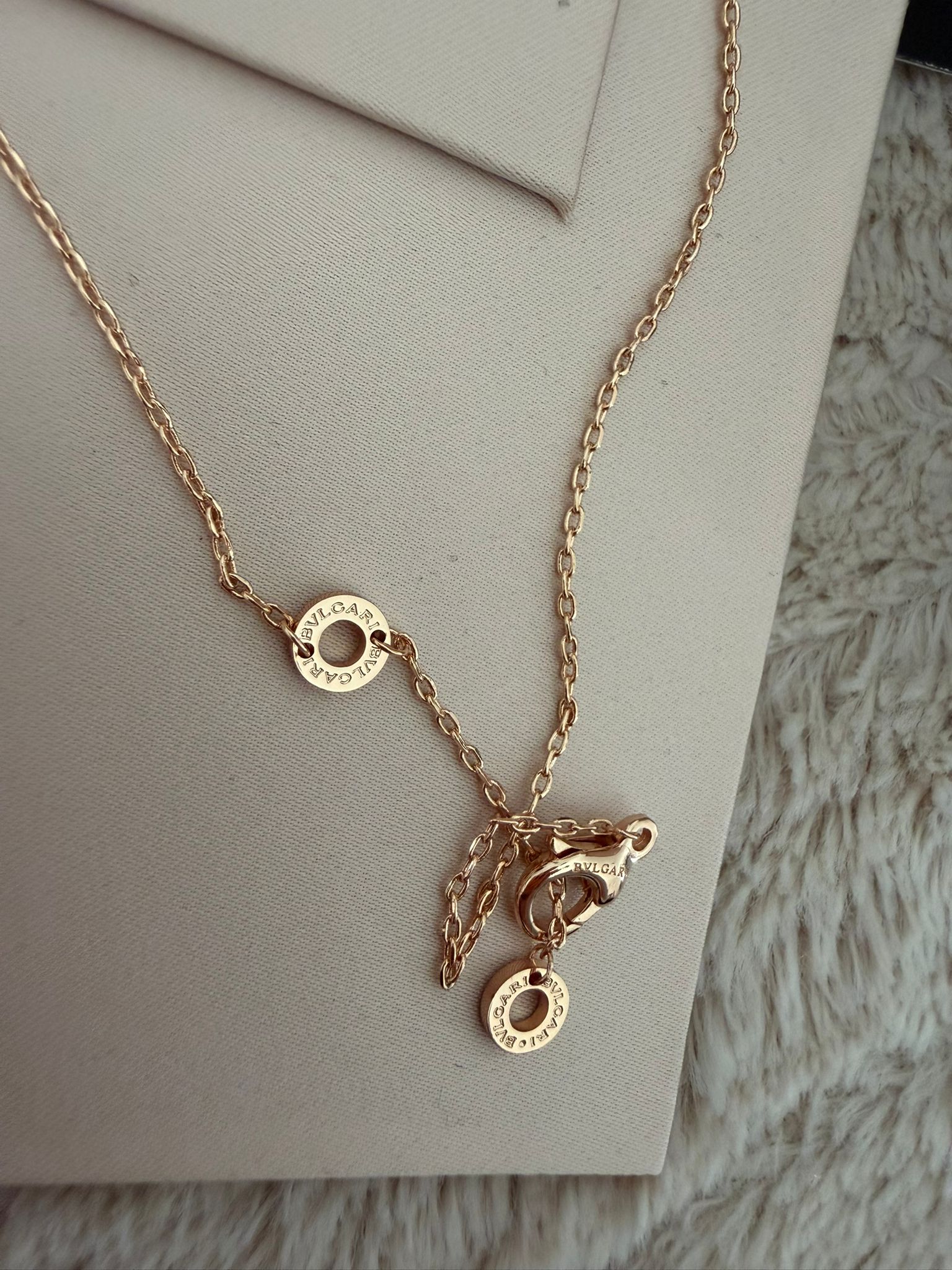Collier Bvlgari or rose pendentif 3