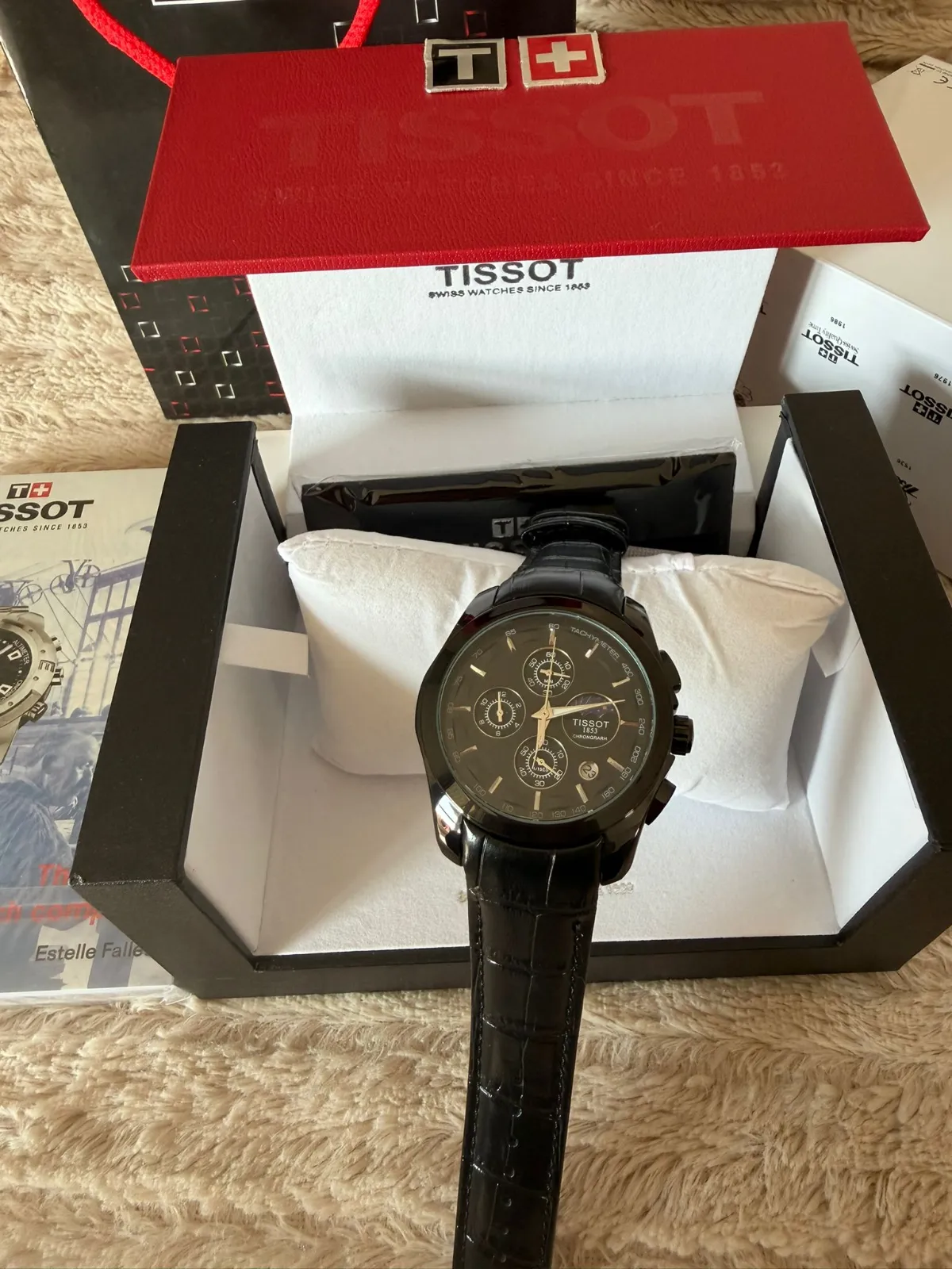 Montre Tissot chronographe noire 4
