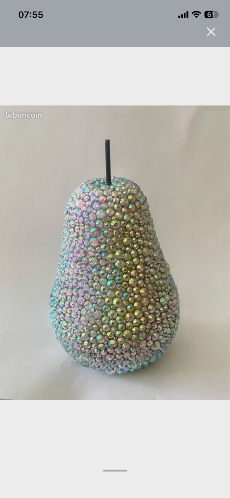 Poire décorative recouverte de strass irisés – Fait mains 5