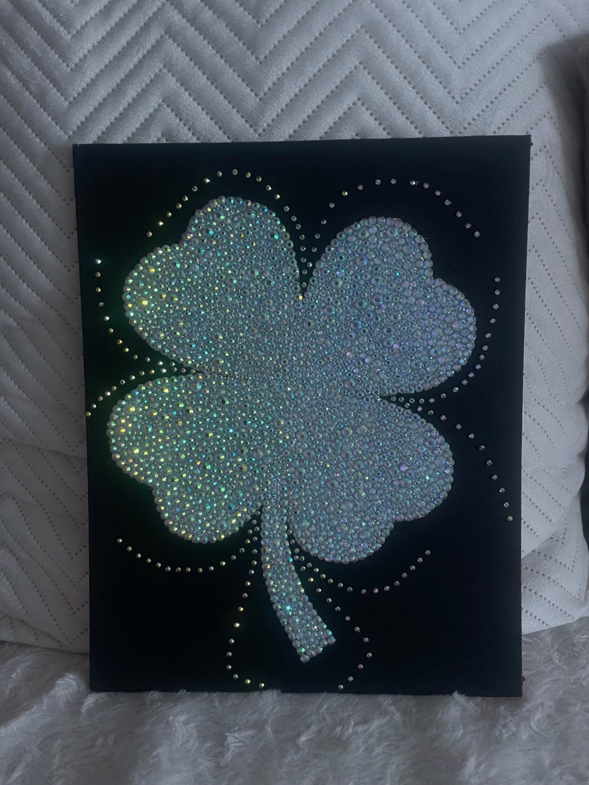 Toile faite mains en strass – fait main 2