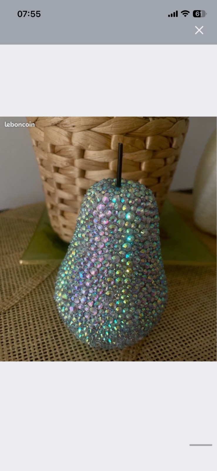 Poire décorative recouverte de strass irisés – Fait mains 8