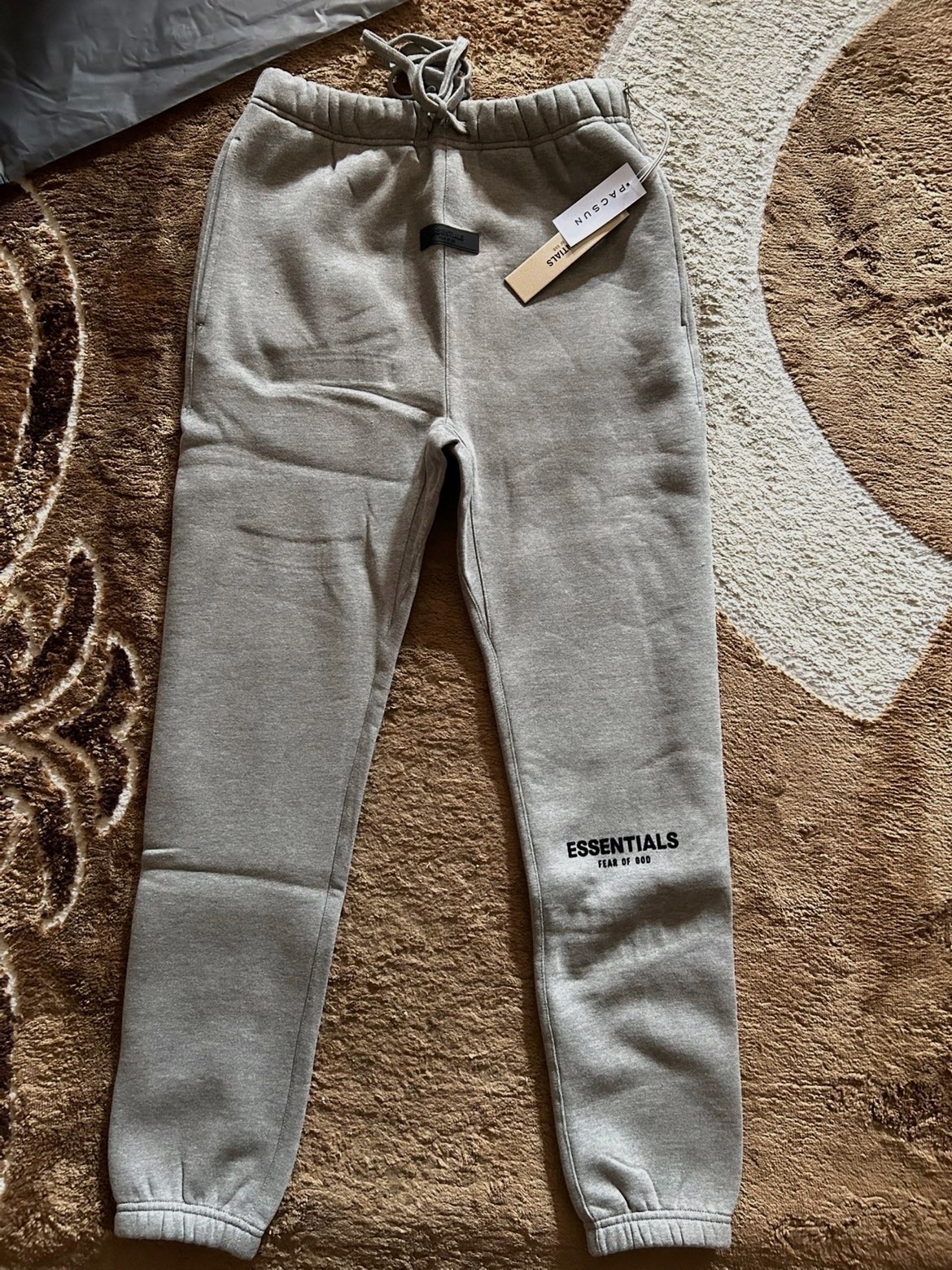 🤍 Ensemble Essentials Fear of God gris foncé – Taille L – Essentials fear of god – taille L 7