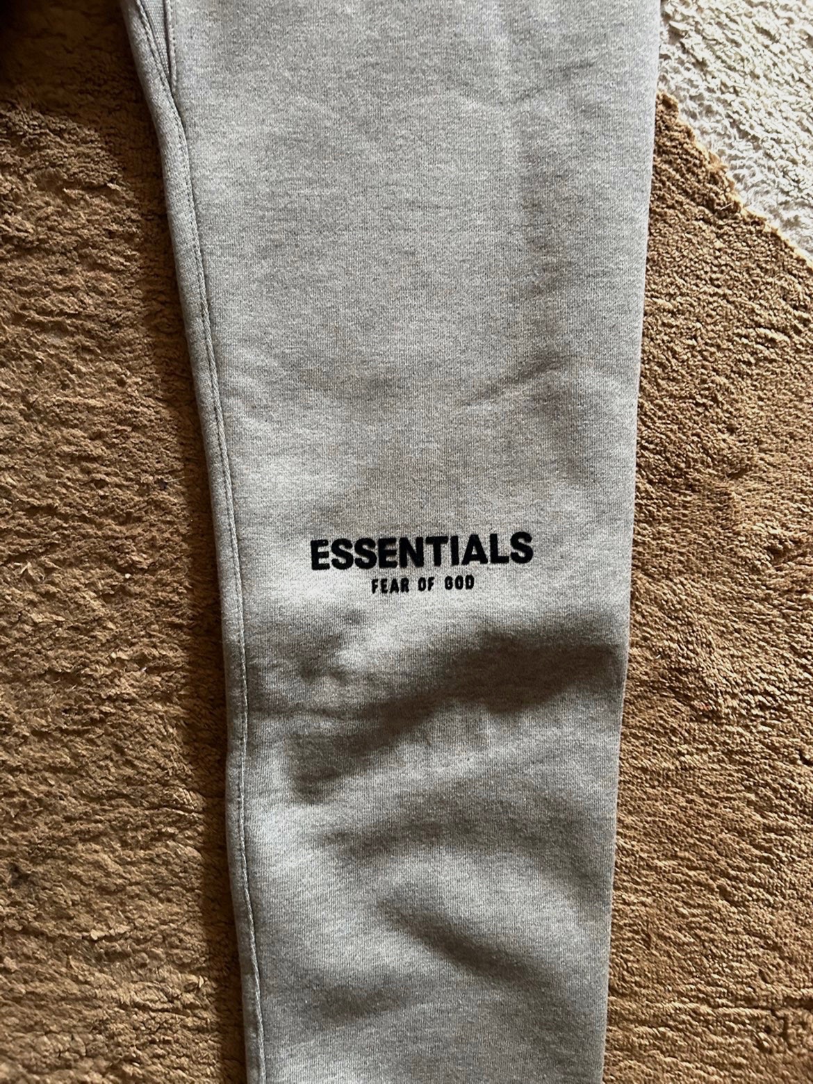 🤍 Ensemble Essentials Fear of God gris foncé – Taille L – Essentials fear of god – taille L 8