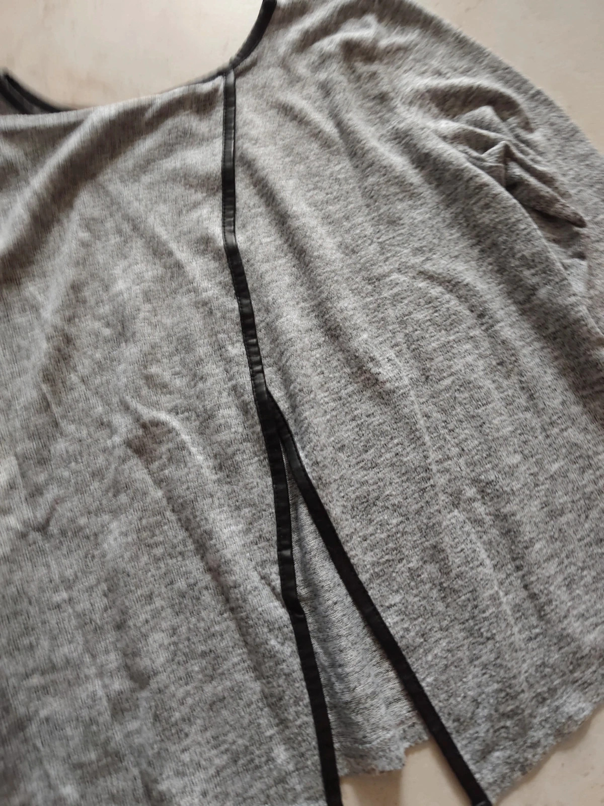 Haut gris – Jennyfer – taille L / 40 / 12 3
