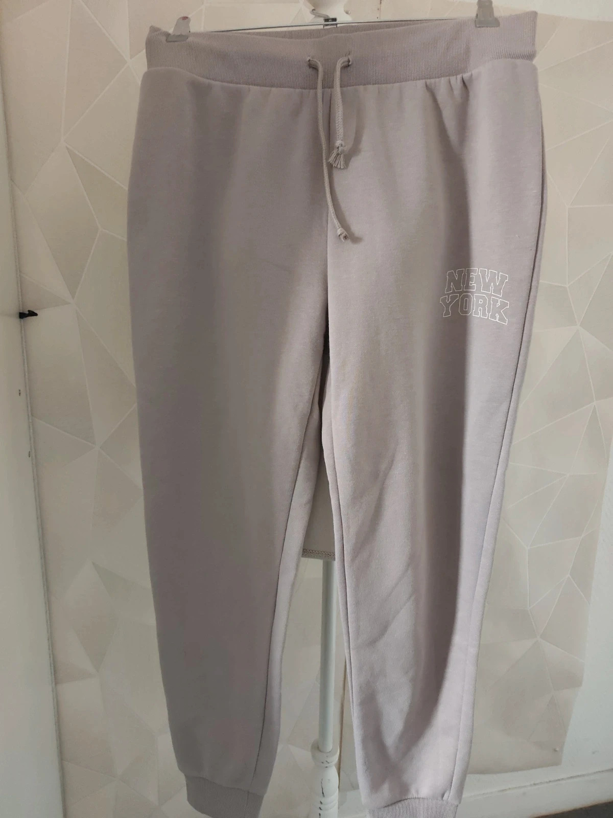 Bas de survêtement – Primark – taille M / 38 / 10 2