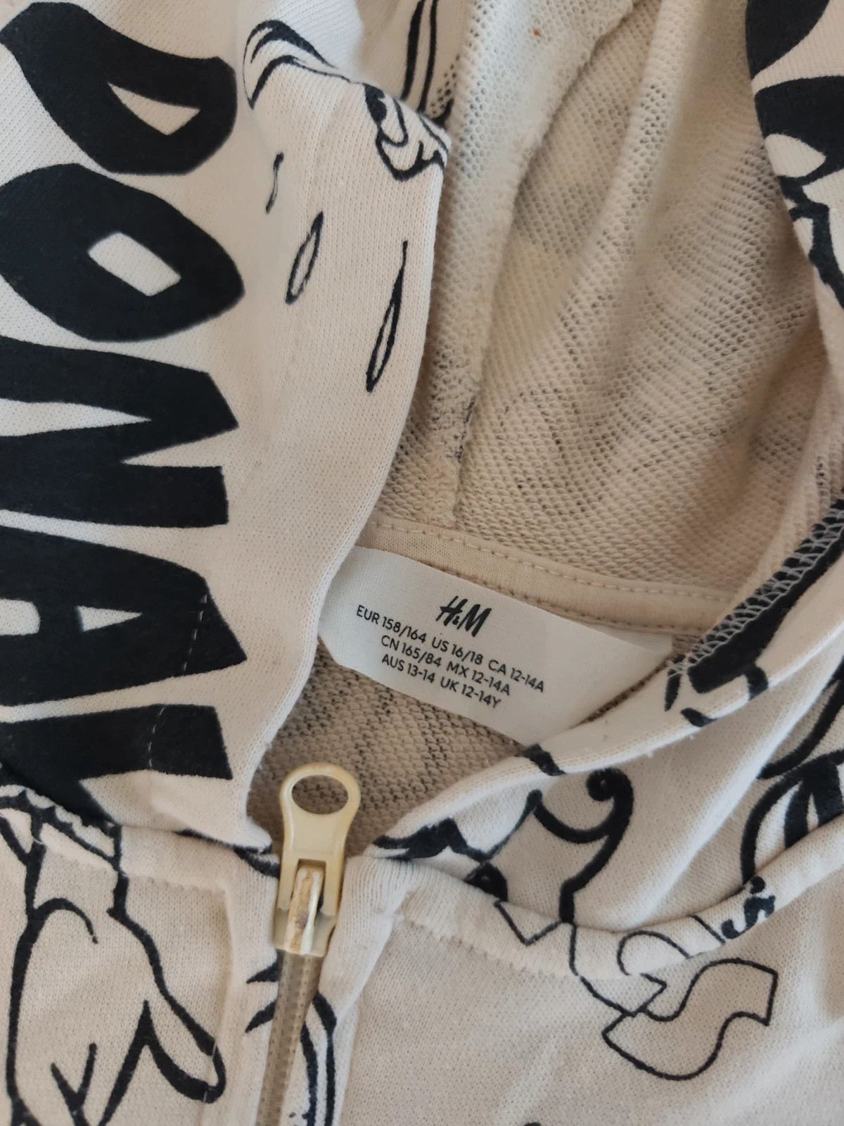 Veste a zip – Disney – taille 14 ans / 164 cm 3