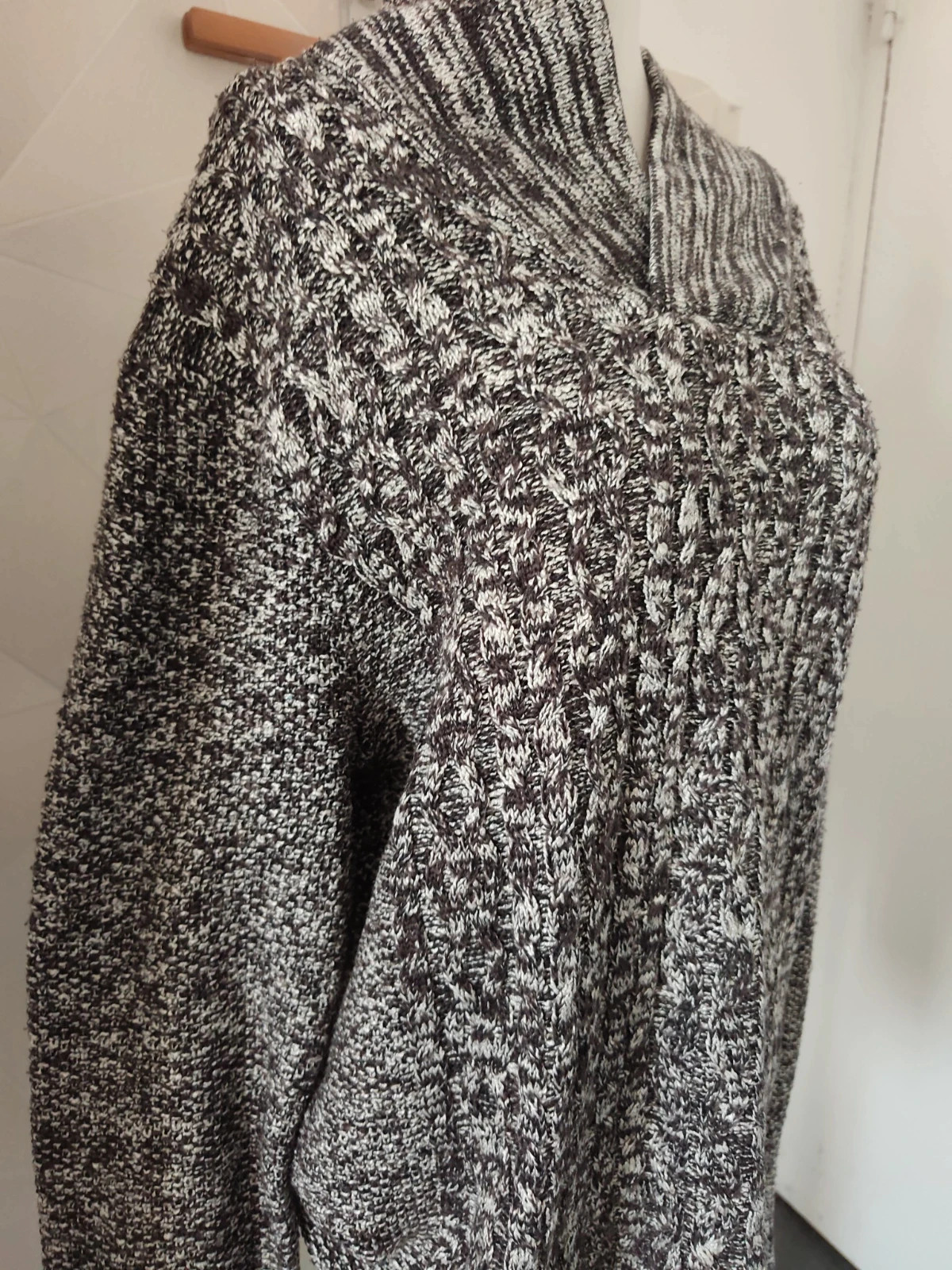 Pull homme – OWK – taille XL 2