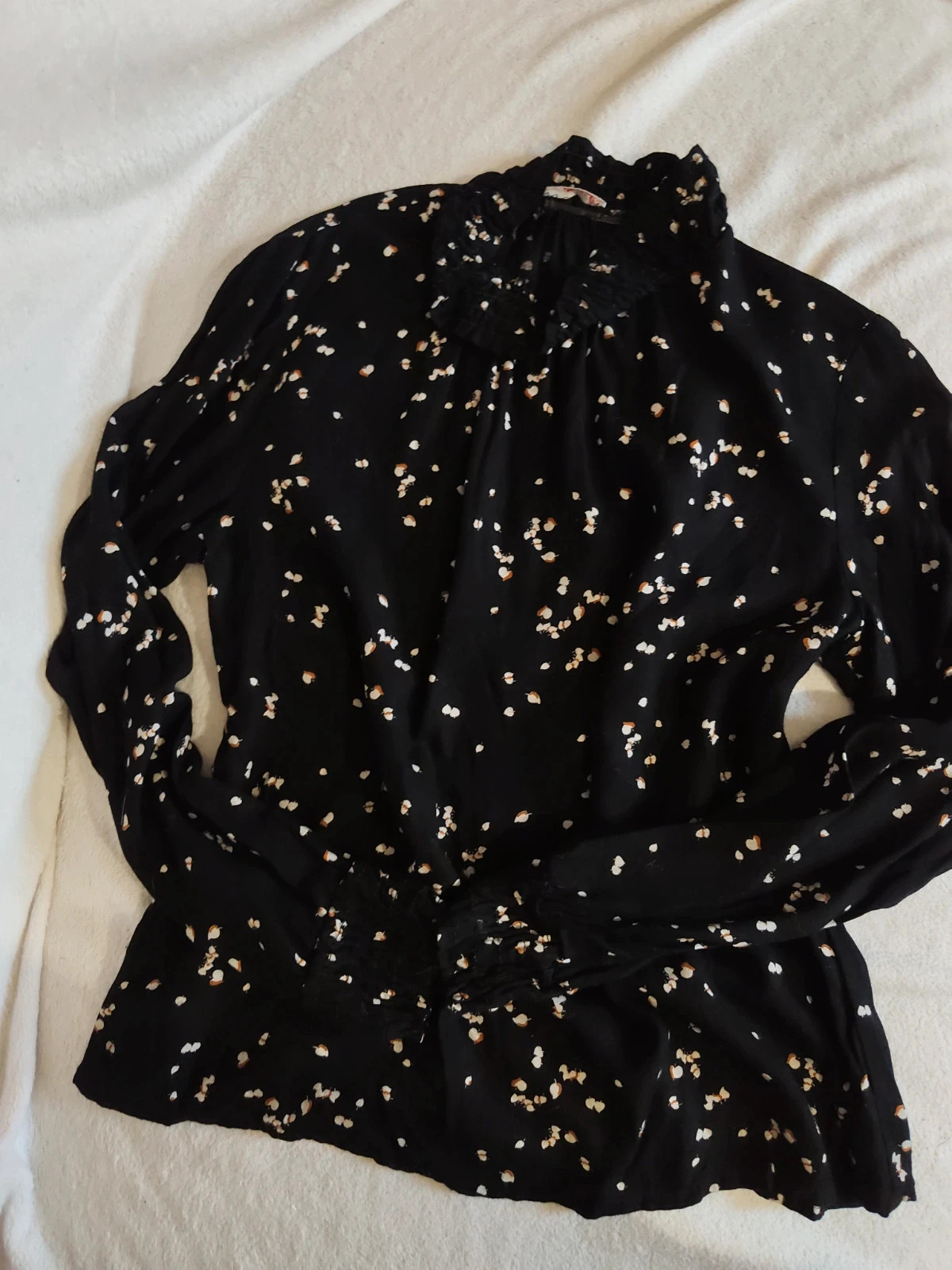 Haut noir