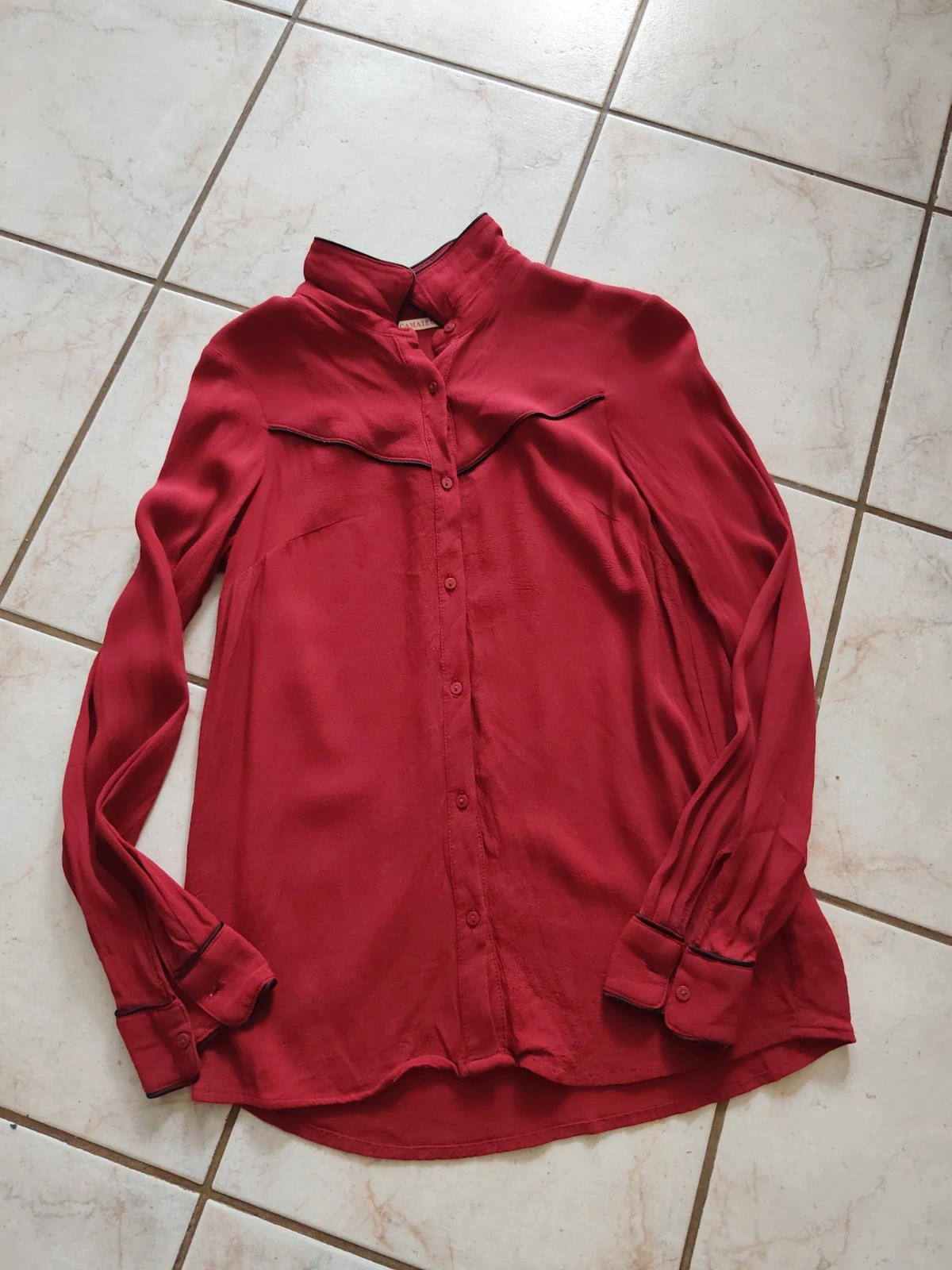 Chemise