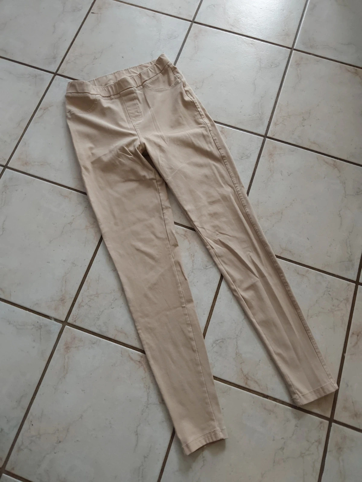 Pantalon élastique – Esmara – taille XS / 34 / 6 2
