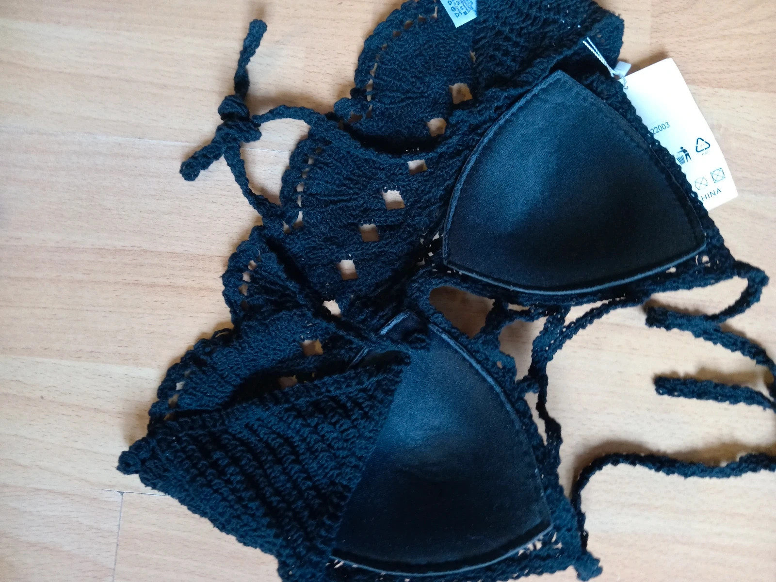 Crop top crochet noire bretelles réglable – Tendance – taille Taille unique 2